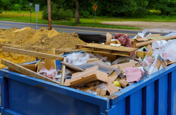 Best Garage Cleanout  in Meadow Oaks, FL